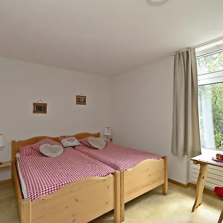 Pensiun Trais Piz Auberge de jeunesse Bever