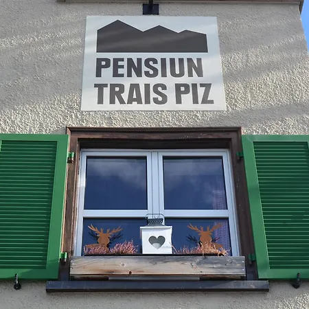 Pensiun Trais Piz Auberge de jeunesse