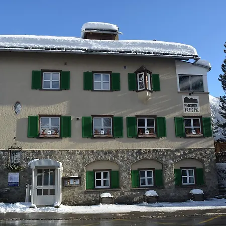 Pensiun Trais Piz Hostel
